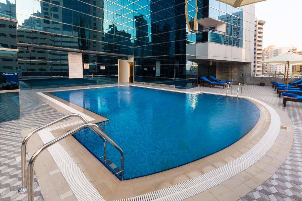 hotel Golden Tulip Media Hotel Dubai