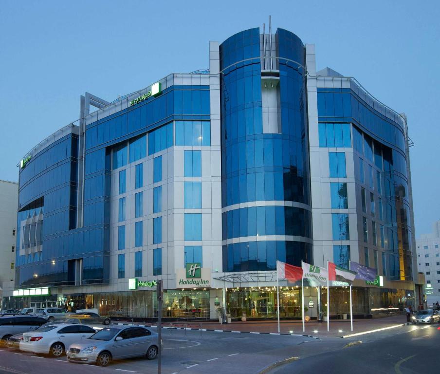 هتل هتل هالیدی این دبی البرشا دبی