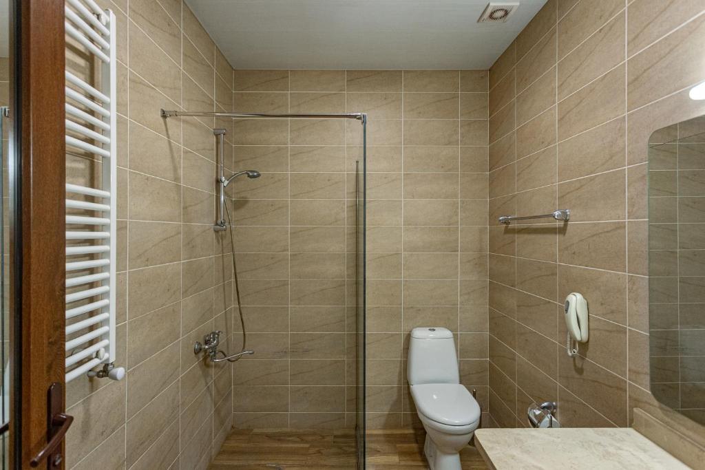 کارگزار هتل بیومند گاردن تفلیس