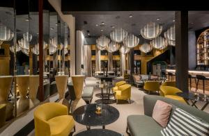 hotel MONOGRAPH