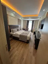 hotel PERA WHITE